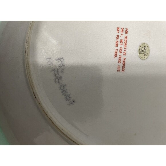 Beautiful Porcelain Enameled Plate - 10 1/2" - Picture 8 of 10